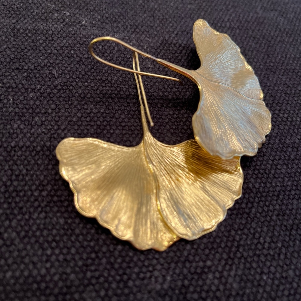 Zara ginko leaf earrings